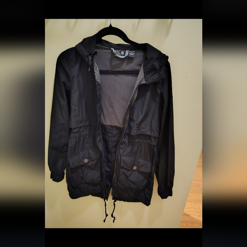 Mountain Hardwear Gray Hooded Jacket